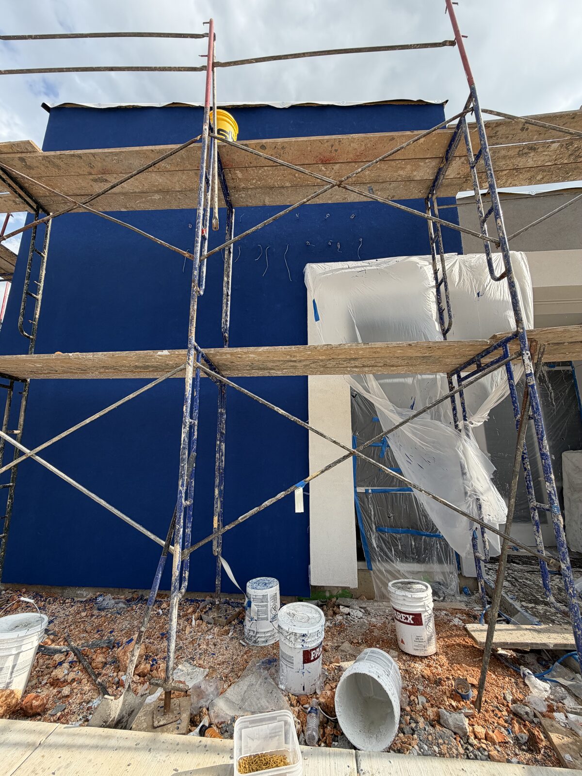 3681 Sunset — Bank — before photo 4